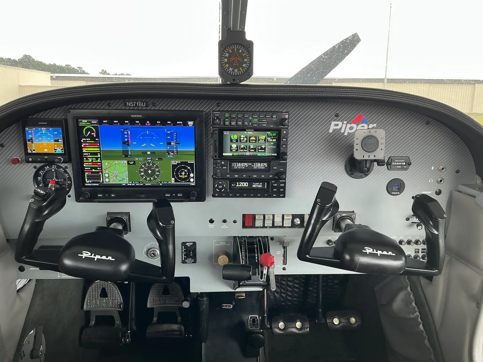 Garmin glass cockpit avionics panel inside N5716U
